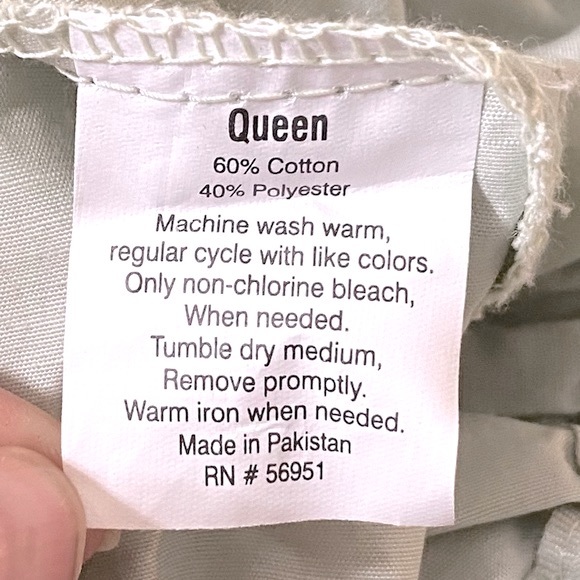NEW! NORTHCREST Queen Sheet Set 200 Thread Count Cotton Blend Color: Sage - Picture 6 of 8